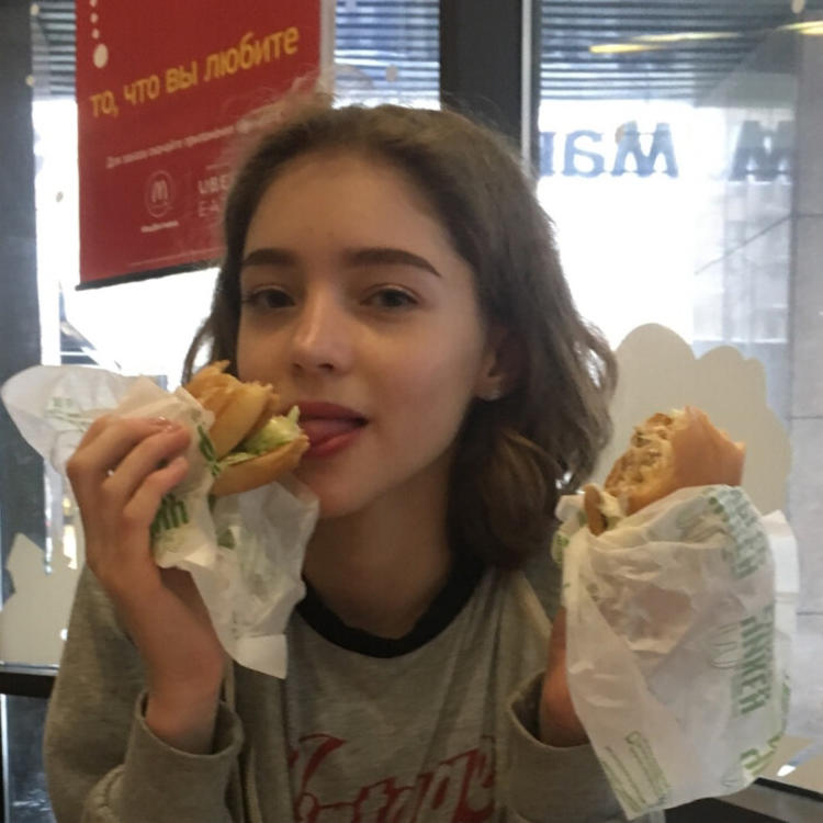 6686体育铁牌作者Stanley